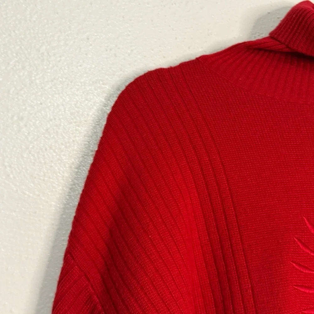Meister red turtleneck sweater w/sunburst design on front. Sz S. Vintage. EUC. - Picture 4 of 10